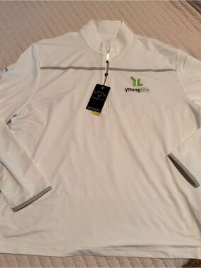 Young Life White 1/4 Zip Pullover with Lime Logo Callaway L Men’s
